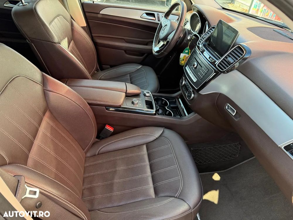 Mercedes-Benz GLE 250 d 4MATIC - 12