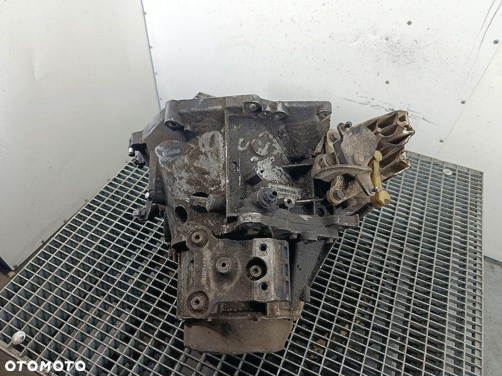 SKRZYNIA BIEGÓW MANUALNA 5 PEUGEOT 207 SW 20DP27 1.6 HDI 90KM - 5
