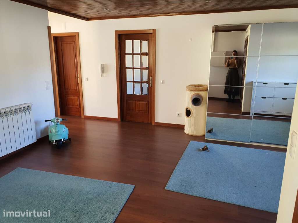 Moradia M4 com garagem em zona do Tovim , Coimbra - Grande imagem: 4/29