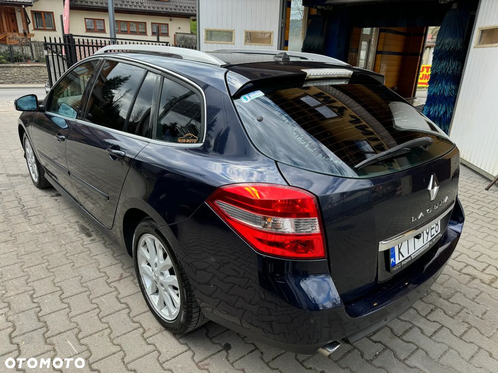 Renault Laguna dCi 150 FAP Bose - 8