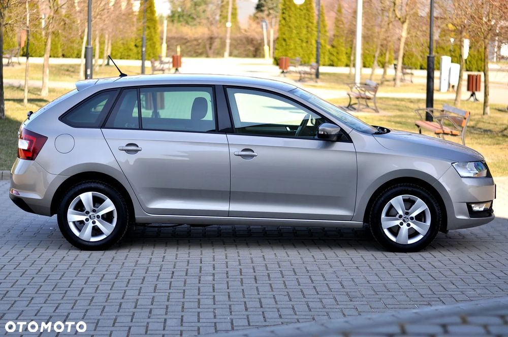 Skoda RAPID 1.0 TSI Style - 10
