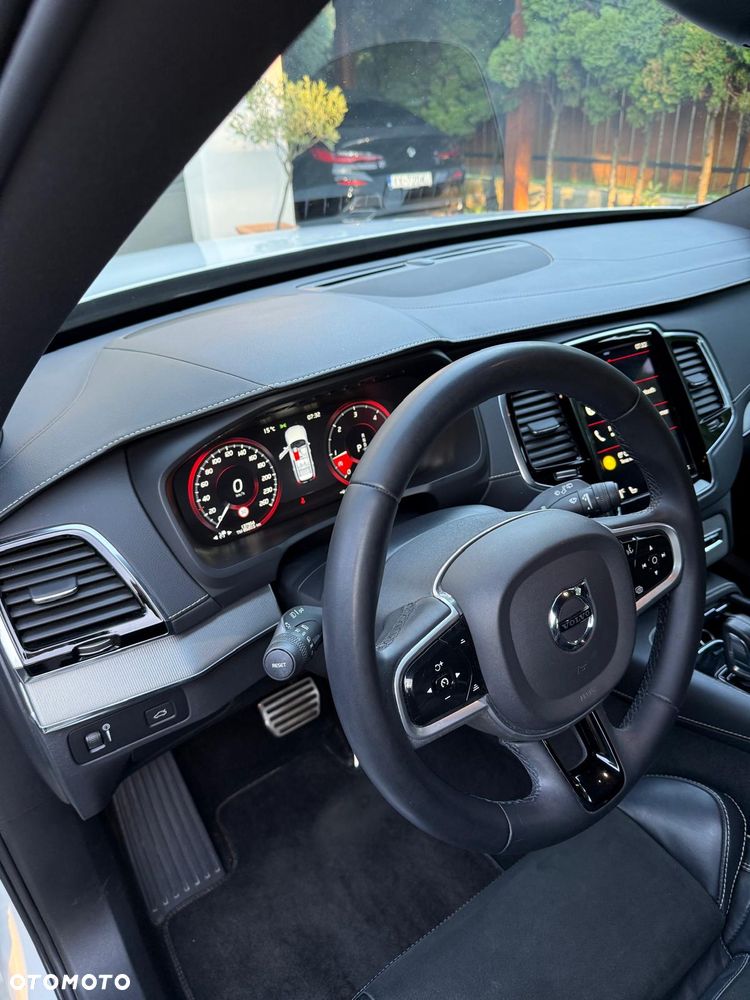 Volvo XC 90 - 11