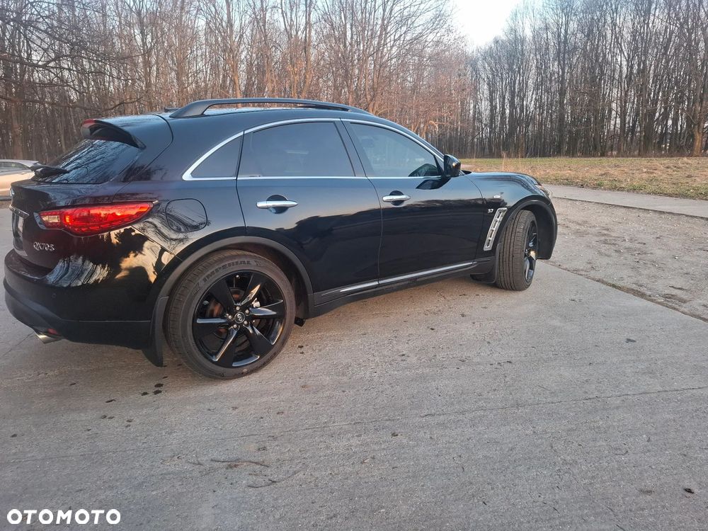 Infiniti QX70 3.7 AWD S Premium - 9