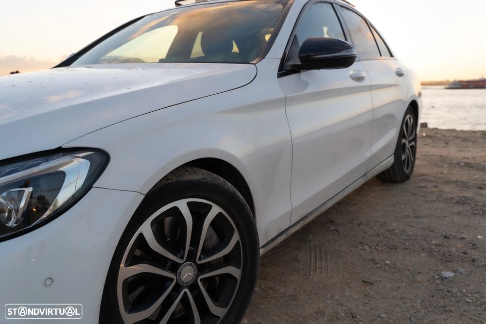 Mercedes-Benz C 350 e - 10