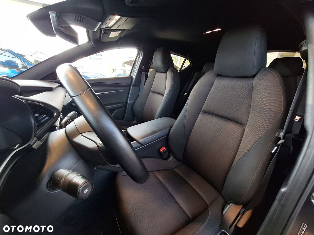 Mazda 3 - 11