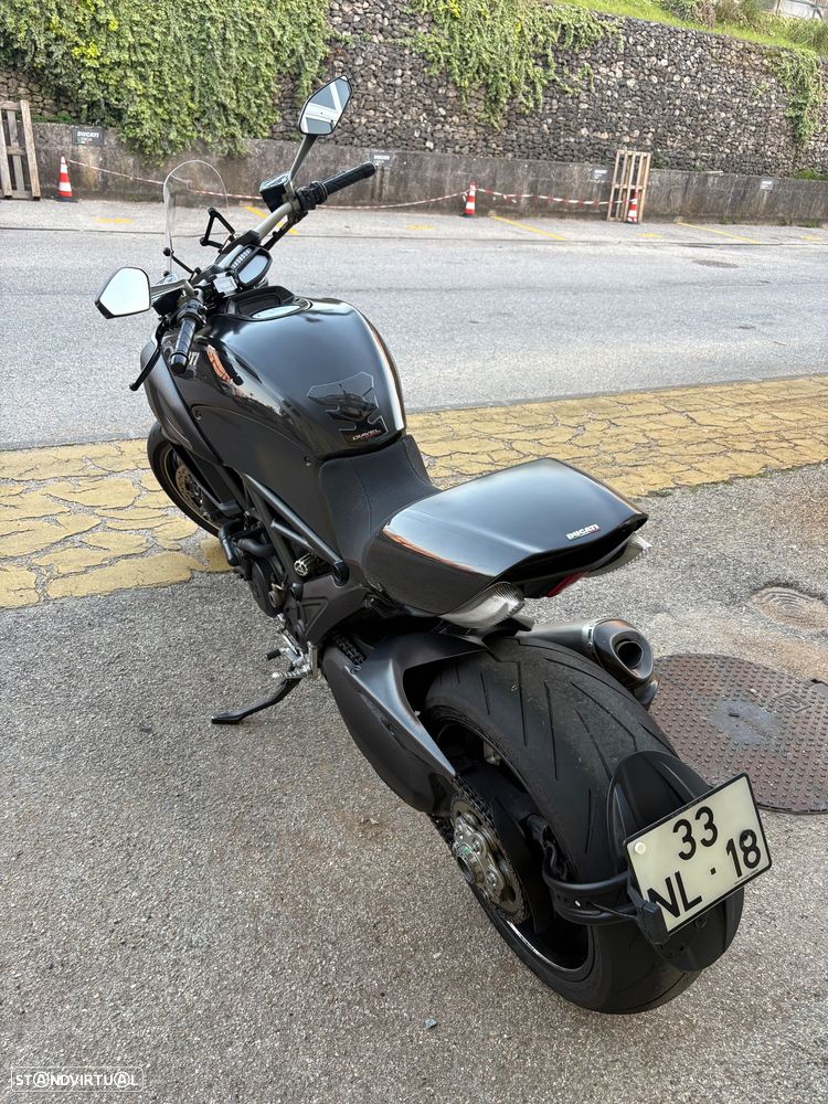 Ducati Diavel Carbon - 2