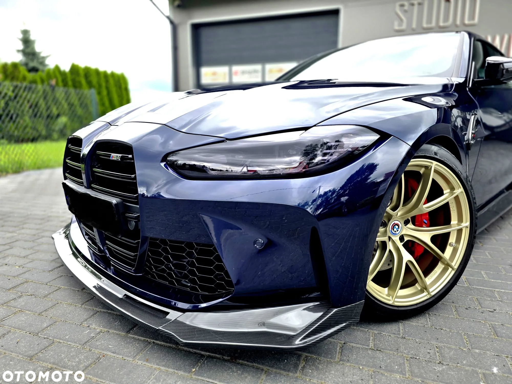 BMW M4 Standard - 4
