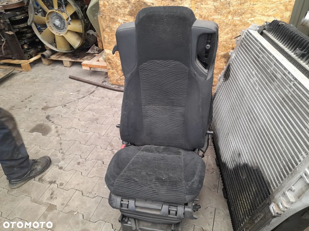 Fotel kierowcy Mercedes Actros MP4 Arocs Antos