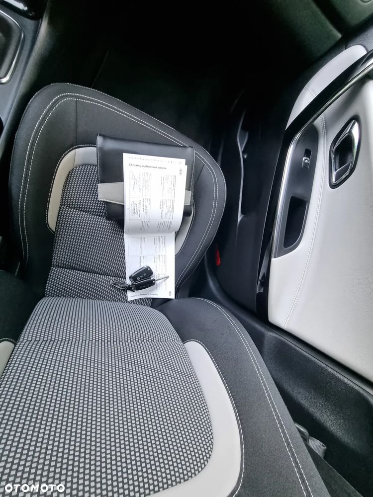 Kia Ceed 1.6 GDI Vision - 11