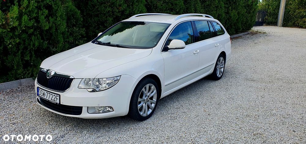 Skoda Superb 1.8 TSI DSG Exclusive - 11