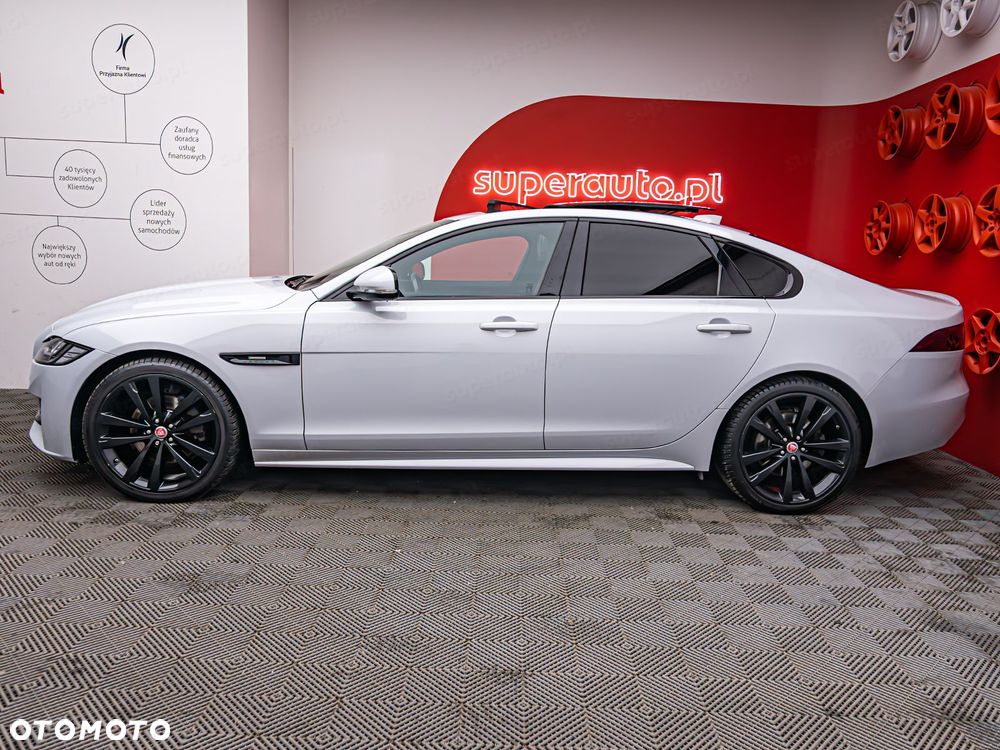 Jaguar XF 2.0 i4D AWD R-Sport - 5