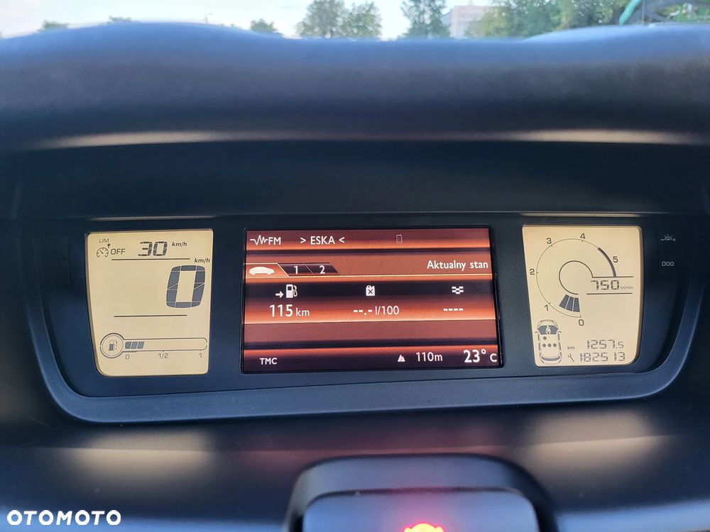 Citroën C4 Grand Picasso - 18