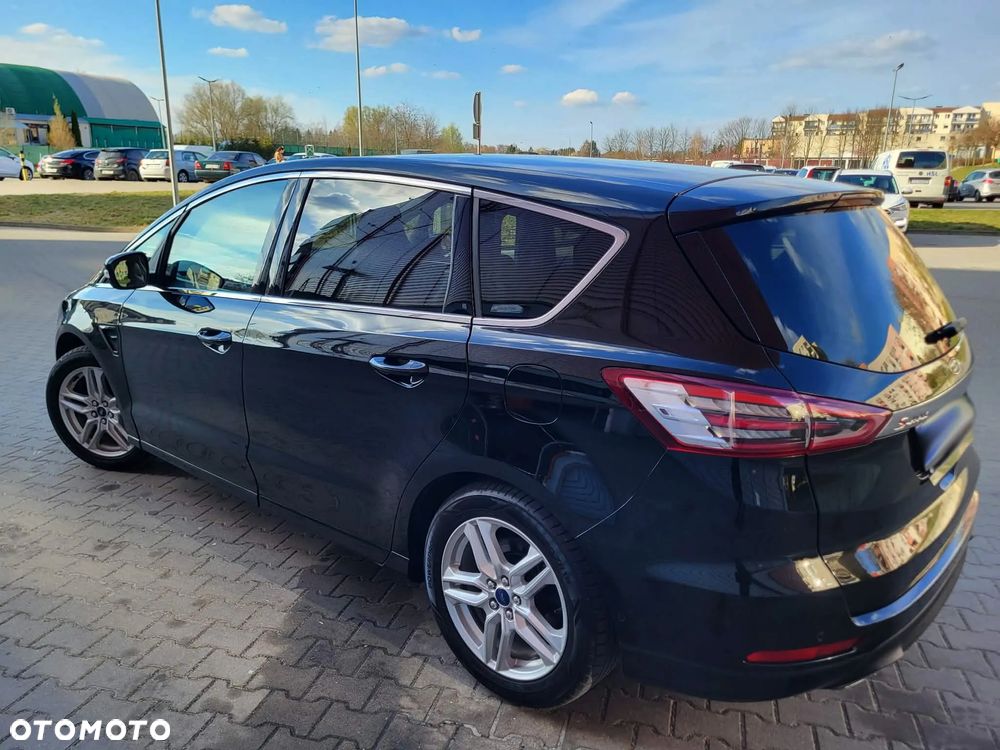 Ford S-Max 2.0 TDCi Bi-Turbo Titanium PowerShift - 23