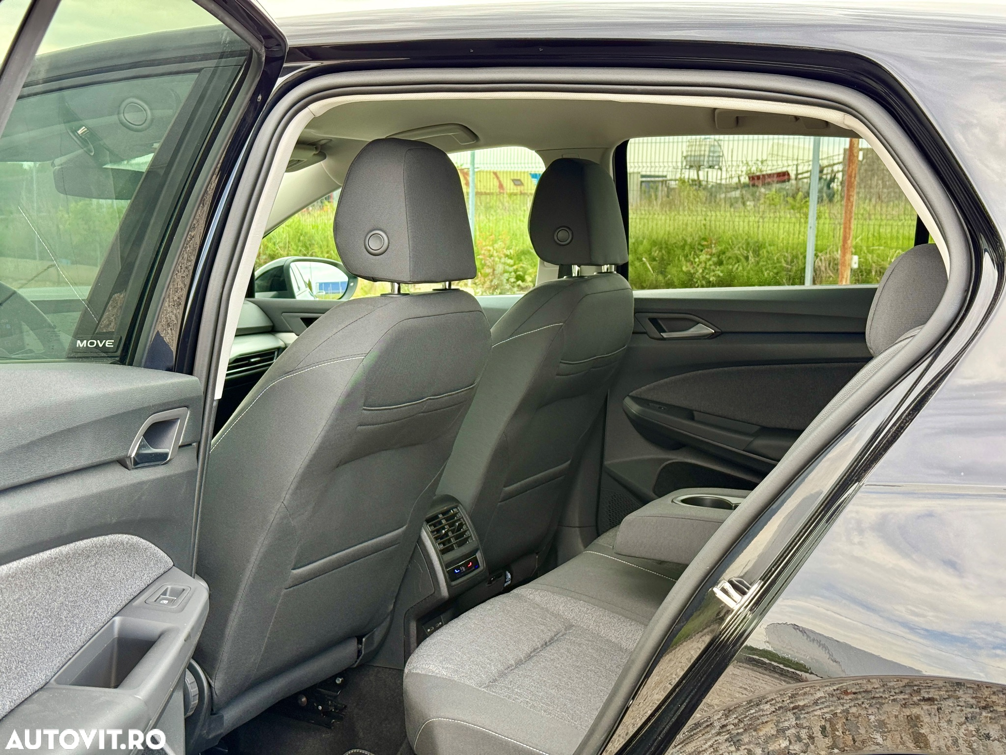 Volkswagen Golf 2.0 TDI SCR DSG Move - 9