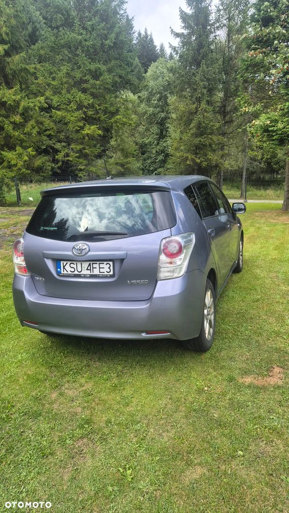 Toyota Verso 2.0 D-4D - 3