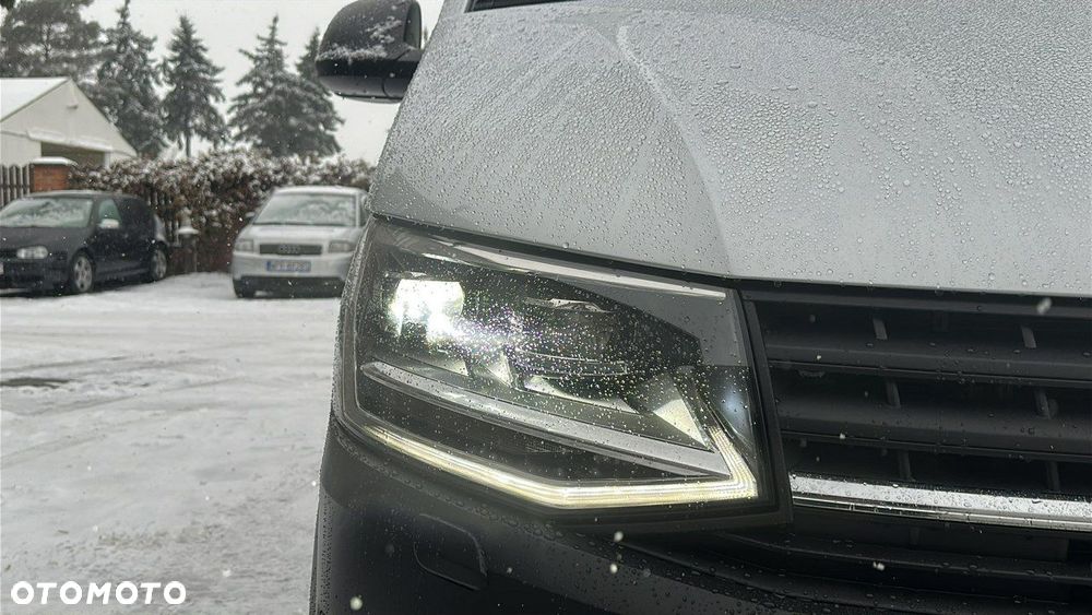 Volkswagen Transporter - 17