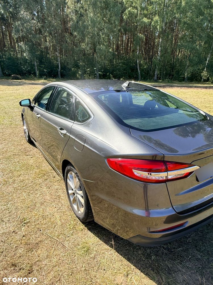 Ford Fusion - 3