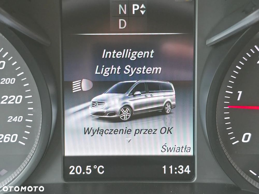 Mercedes-Benz Klasa V 250 d 4-Matic Avantgarde 7G-Tronic (długi) - 39