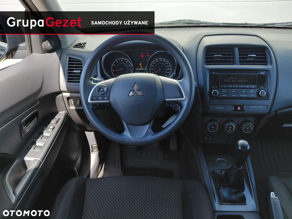 Mitsubishi ASX - 16