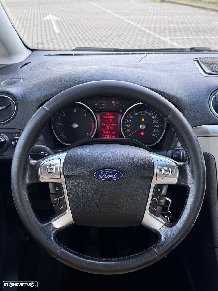 Ford S-Max - 6