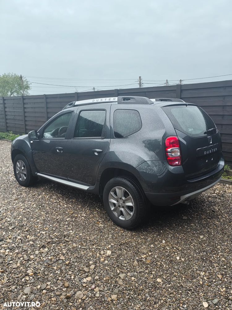 Dacia Duster 1.5 dCi 4x2 Prestige - 3