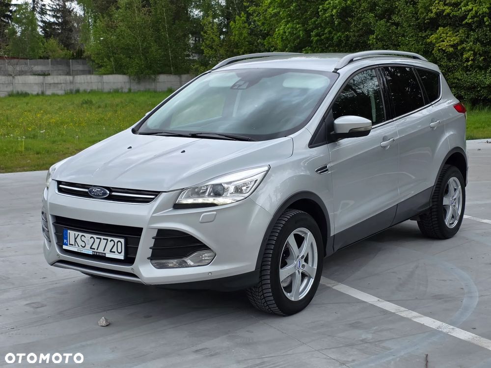 Ford Kuga - 1