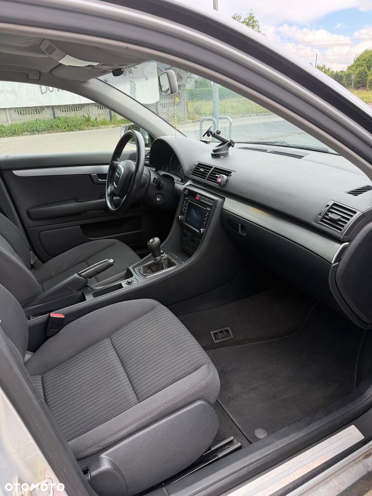 Audi A4 Limousine 2.0 TDI - 7