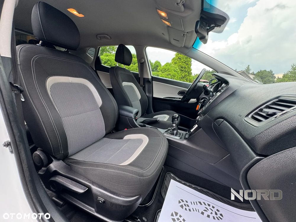 Kia Ceed 1.0 T-GDI 100 ISG Edition 7 - 16