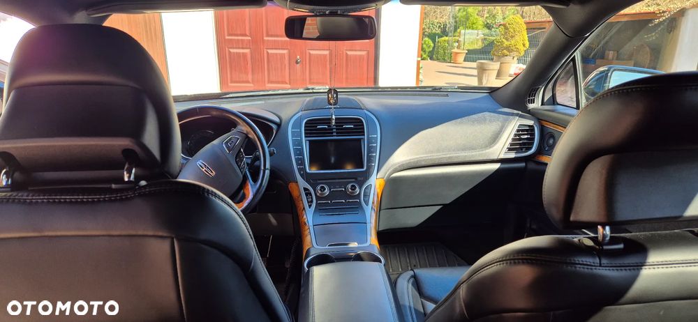 Lincoln MKX - 16