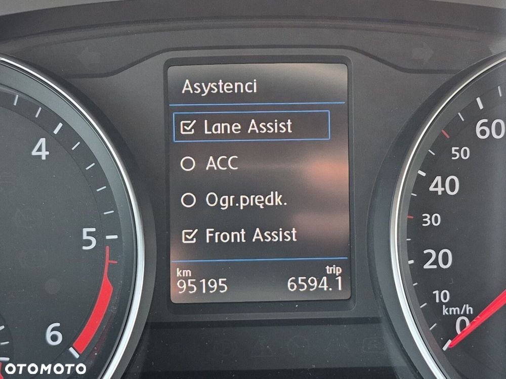 Volkswagen Passat Variant 2.0 TDI SCR Business DSG - 21