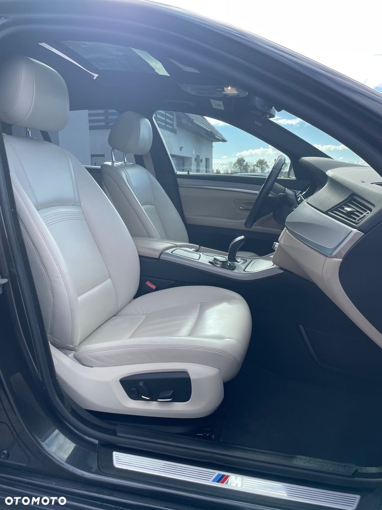 BMW Seria 5 535i xDrive - 25