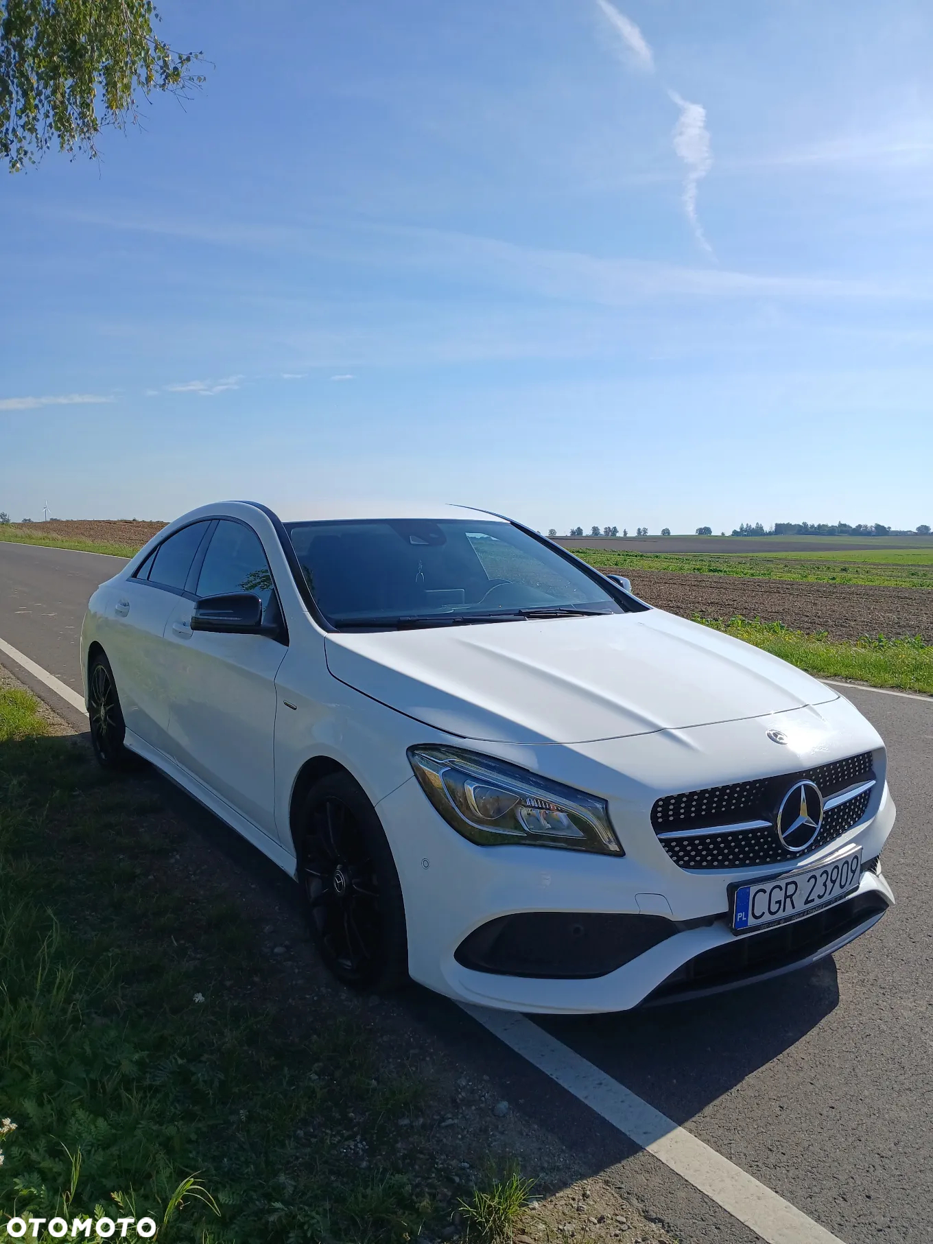Mercedes-Benz CLA 200 7G-DCT AMG Line - 5