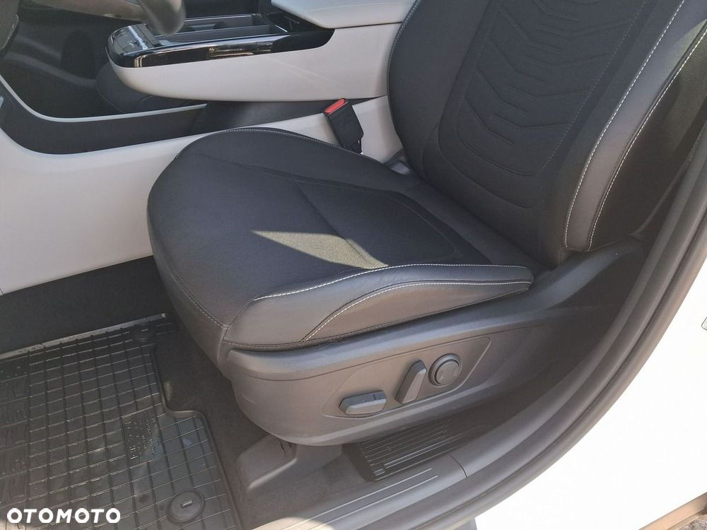 Hyundai Tucson 1.6 T-GDi HEV Executive 2WD - 12