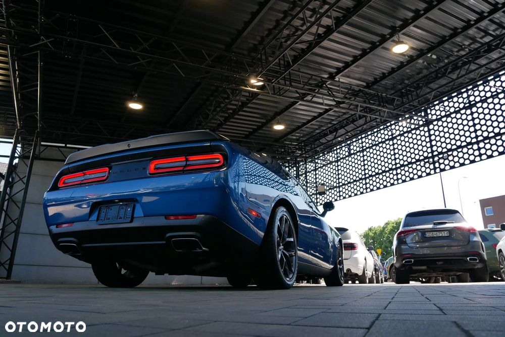 Dodge Challenger 5.7 R/T - 40