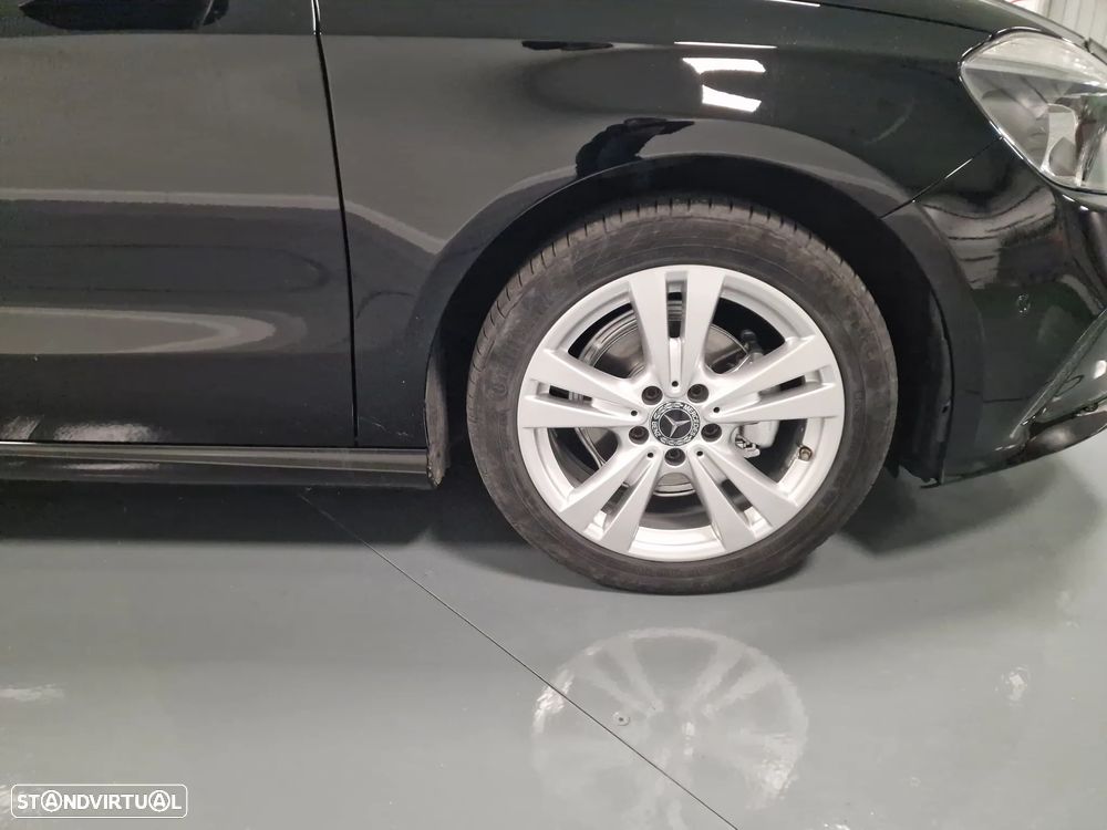 Mercedes-Benz A 180 d Urban - 5