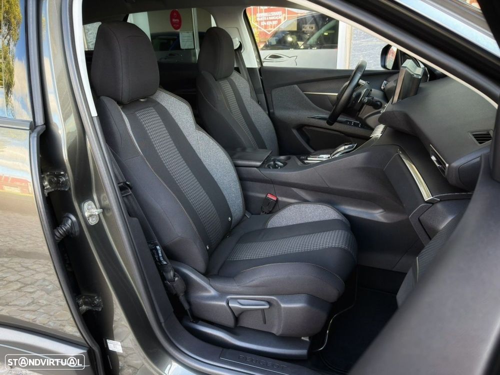 Peugeot 3008 1.6 BlueHDi Allure EAT6 - 23