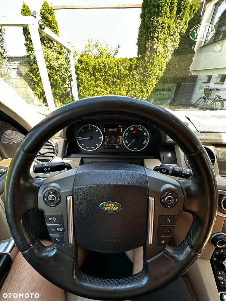 Land Rover Discovery 2.7D V6 HSE - 17