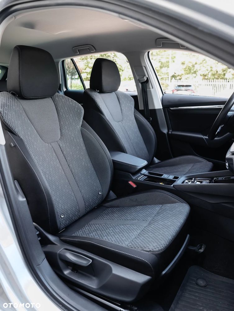 Skoda Octavia 2.0 TDI Style DSG - 15