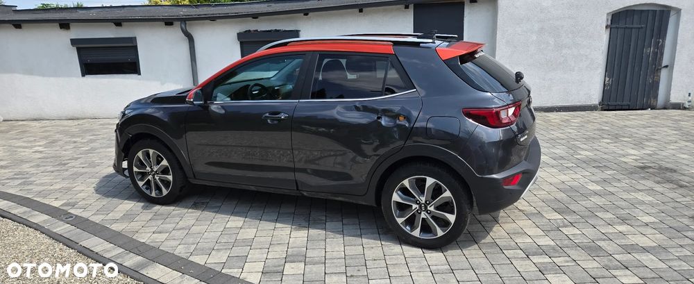 Kia Stonic - 5
