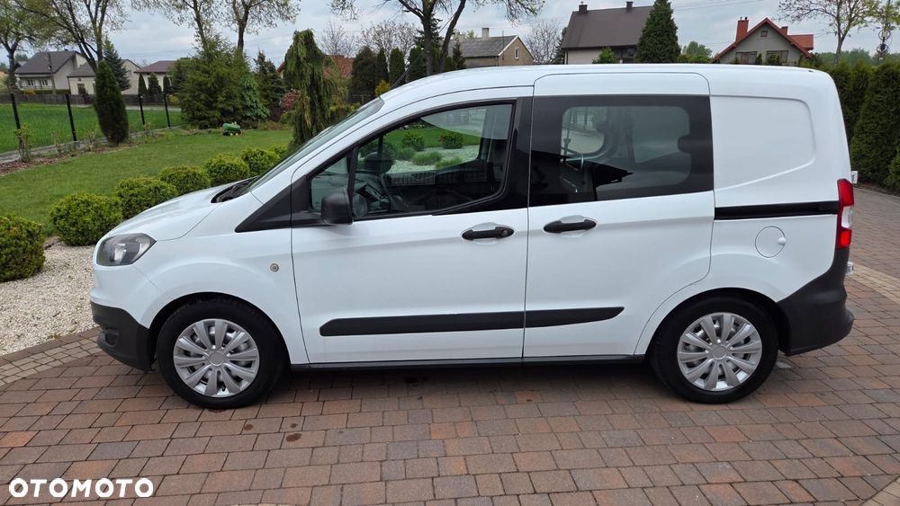 Ford Tourneo Courier - 7