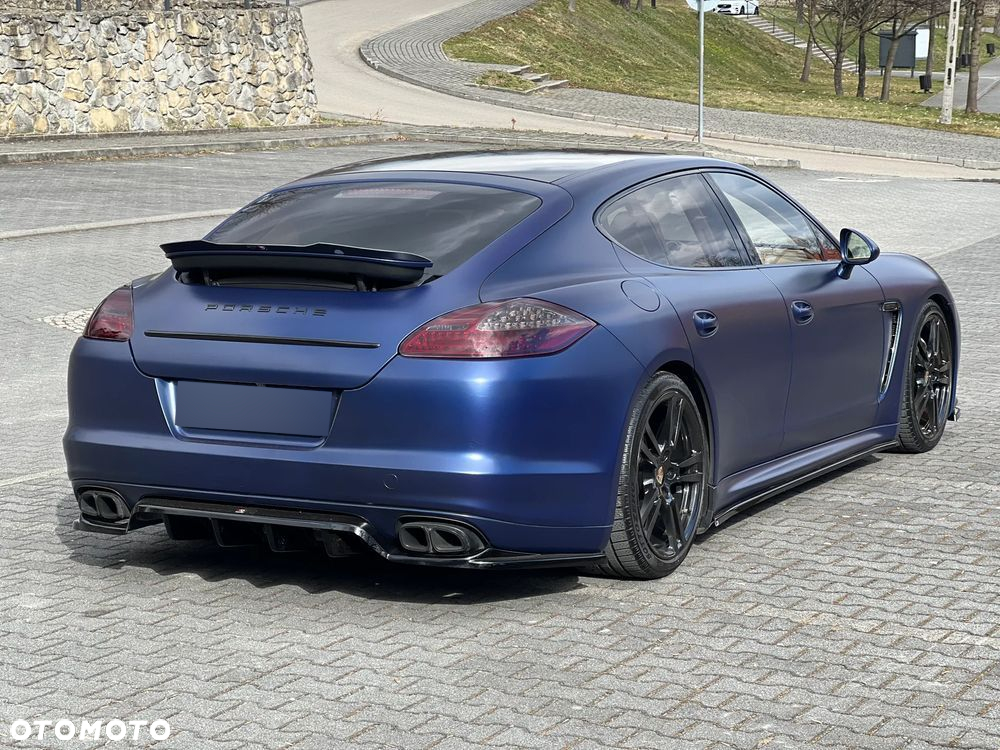 Porsche Panamera 4S PDK - 7
