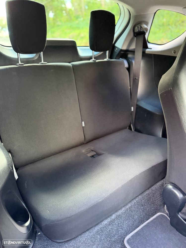 Toyota iQ 1.0 VVT-i 2 MultiDrive - 13