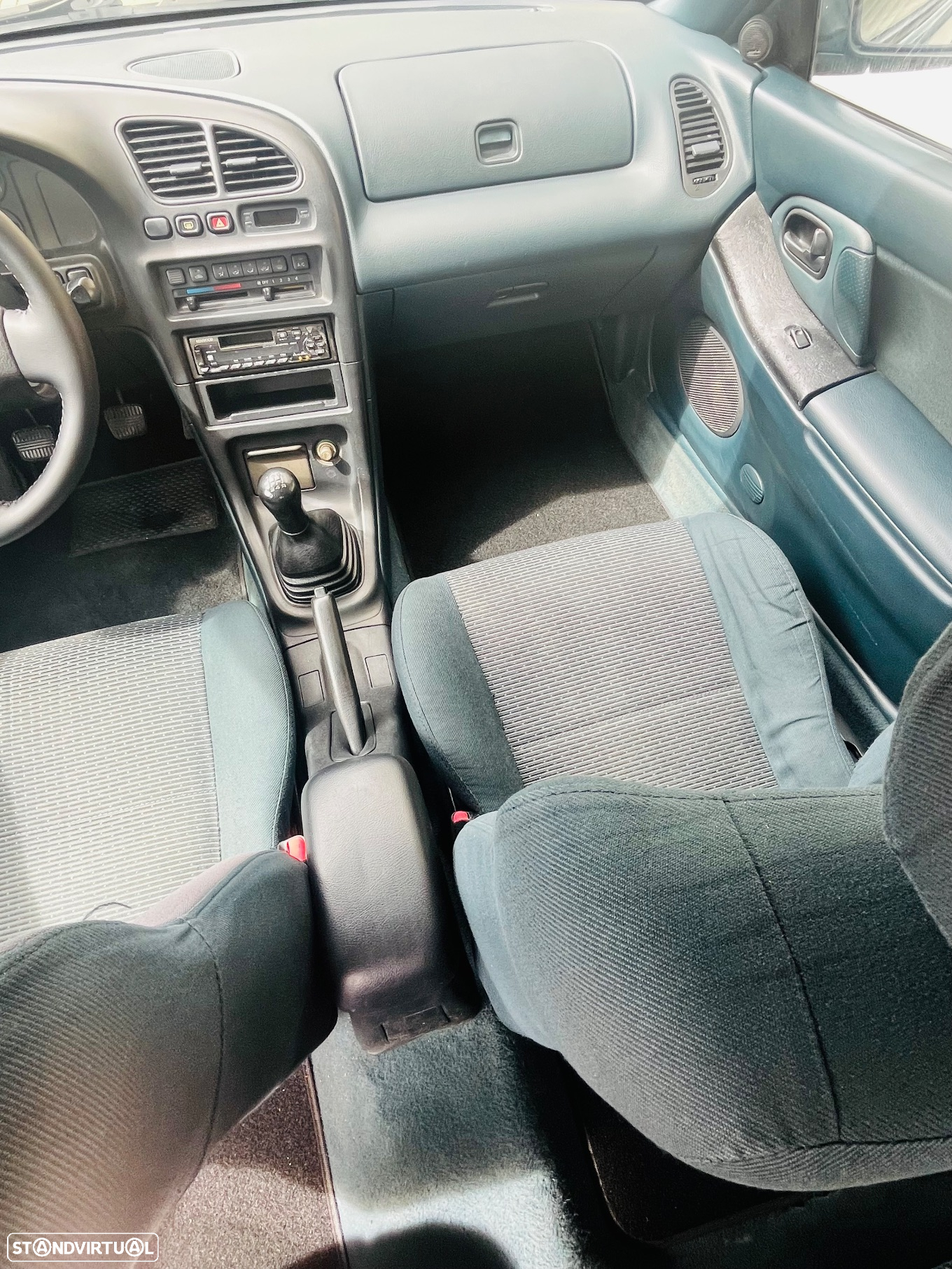Mazda 323 F 1.5 - 36