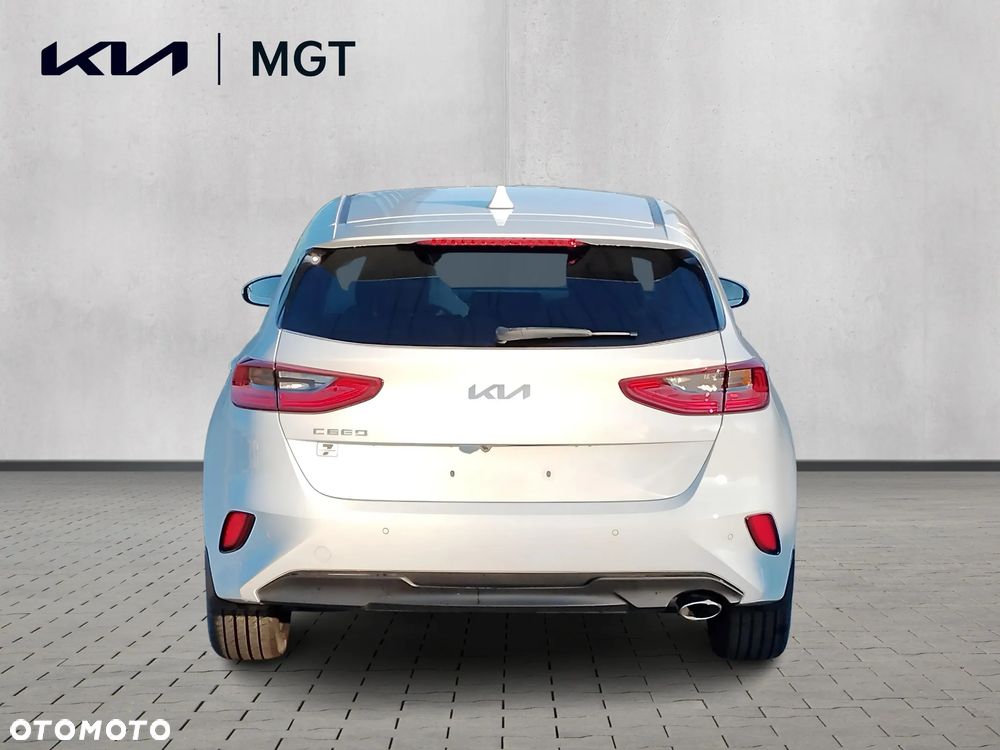 Kia Ceed 1.5 T-GDI Tribute - 4