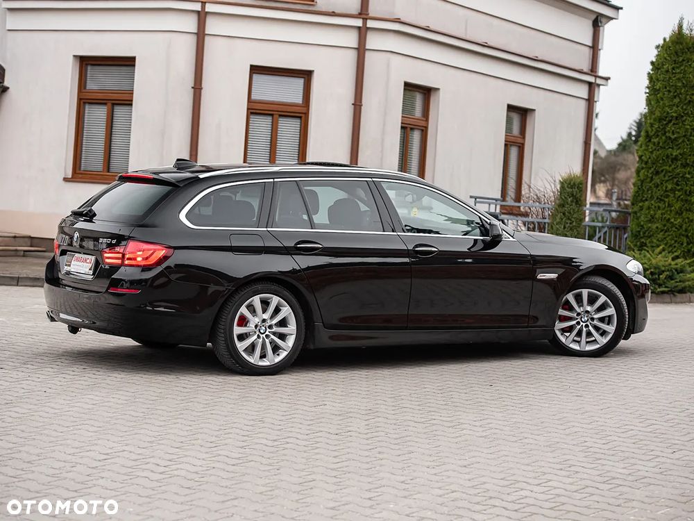 BMW Seria 5 520d - 13