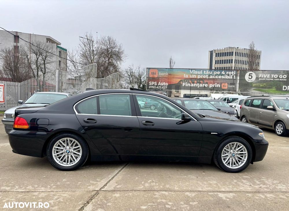 BMW Seria 7 745i - 14