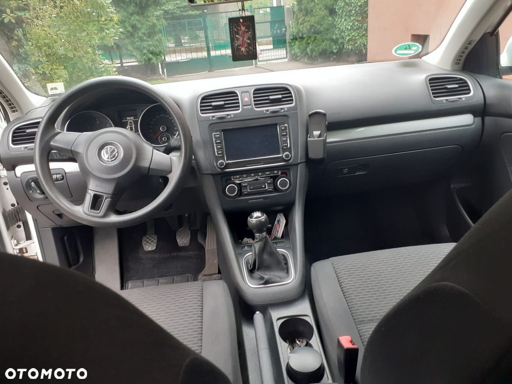 Volkswagen Golf 1.6 TDI Comfortline - 8