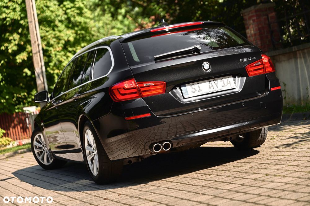 BMW Seria 5 520d - 2