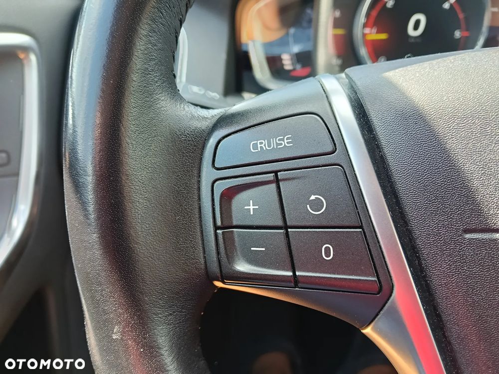 Volvo XC 60 D3 Geartronic Summum - 37