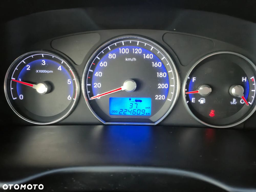 Hyundai Santa Fe - 13